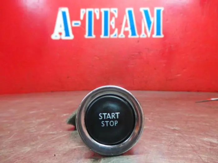 Start/Stopp Schalter Renault Scenic