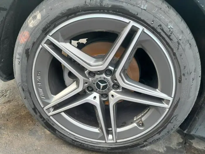 Felge + Reifen Mercedes CLS-Klasse