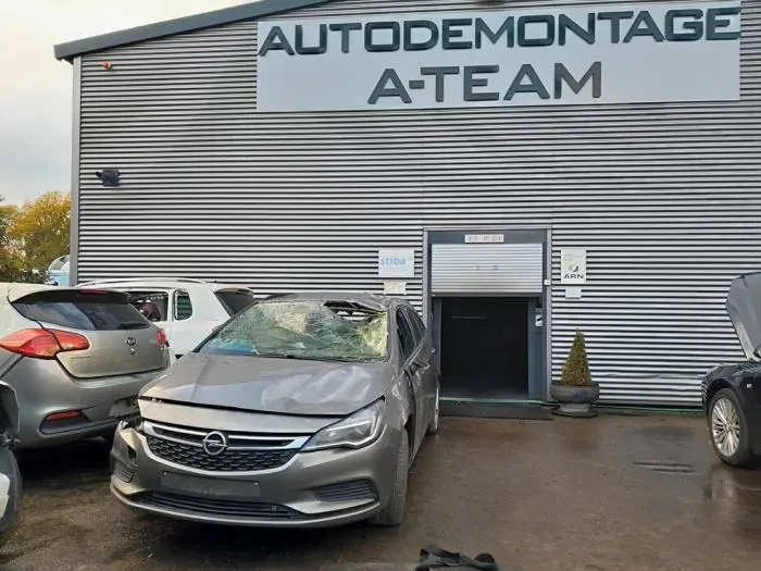 Kühler Opel Astra