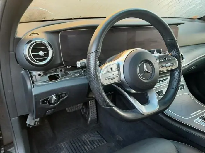 Displays Multi Media Anzeige Mercedes E-Klasse