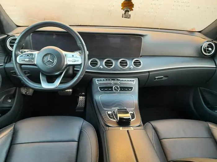 Navigation System Mercedes E-Klasse