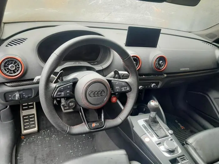 Sicherheitsgurt links vorne Audi RS3