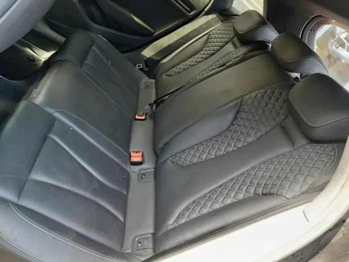 Sicherheitsgurt Mitte hinten Audi RS3