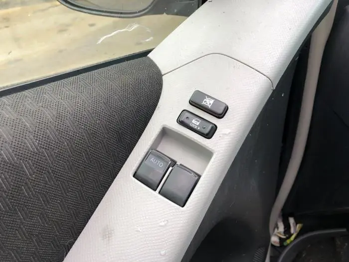 Elektrisches Fenster Schalter Toyota Yaris