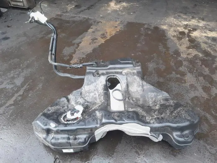Krafstofftank Audi RS6