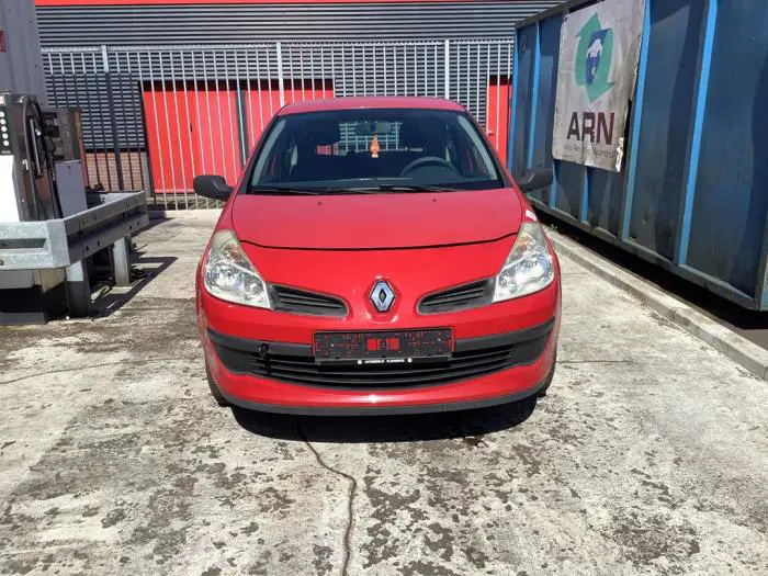 Vorderfront komplett Renault Clio