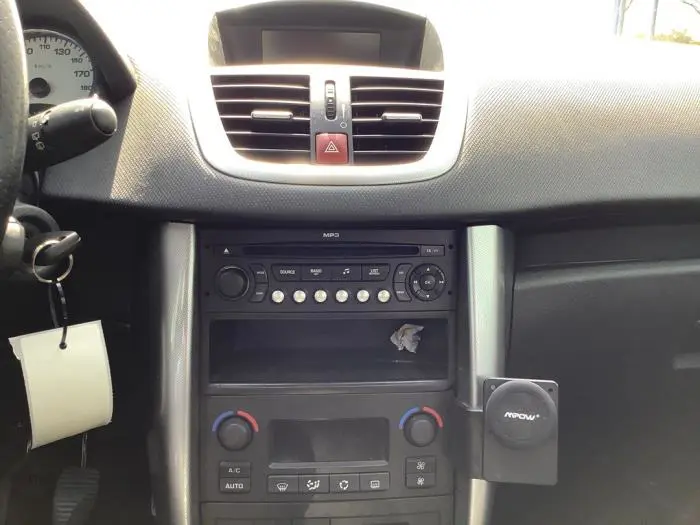 Radio CD Spieler Peugeot 207